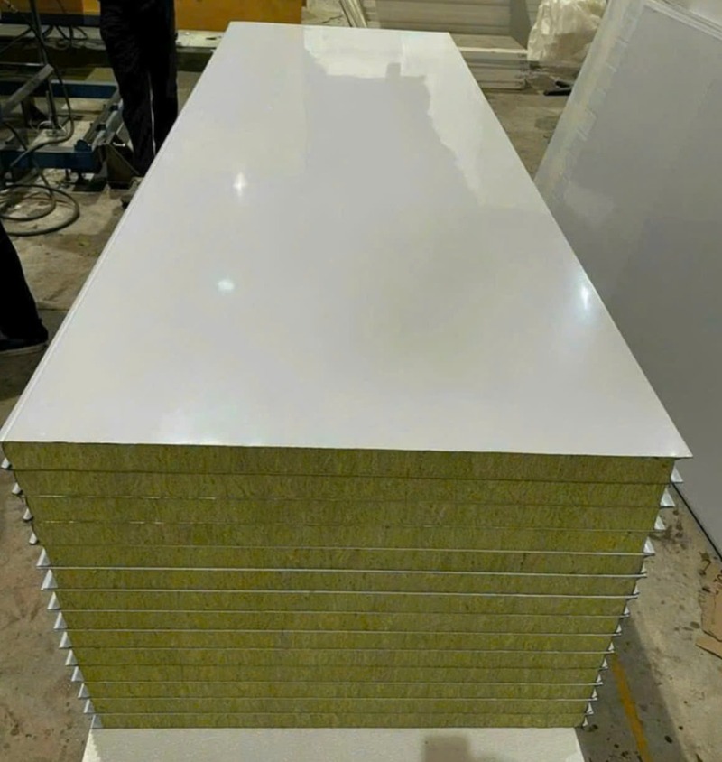 nha-panel-co-ben-khong-1