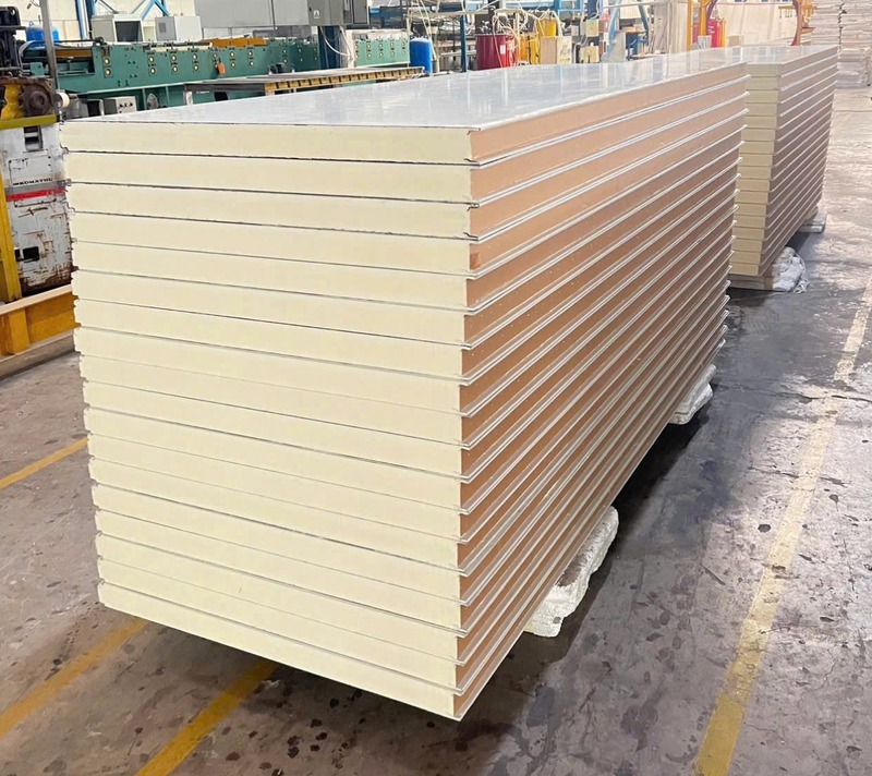 tuoi-tho-tam-panel-xop-cach-nhiet-5