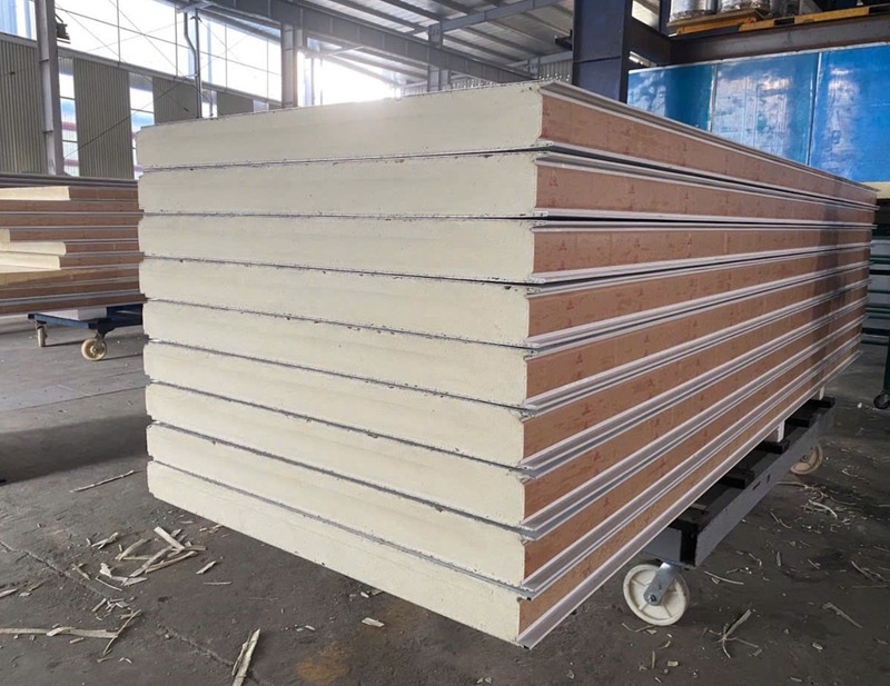 tuoi-tho-tam-panel-xop-cach-nhiet-8