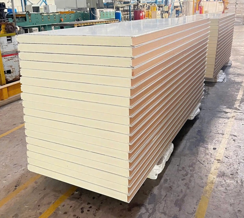 vi-sao-nen-chon-panel-cho-nha-xuong-4