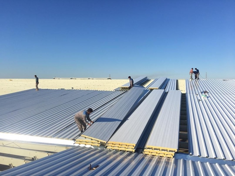 Vì sao panel bị thấm nước? Cách khắc phục hiệu quả